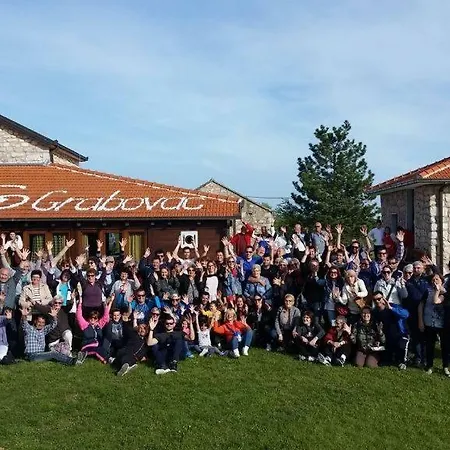 Holiday Mislav 3*